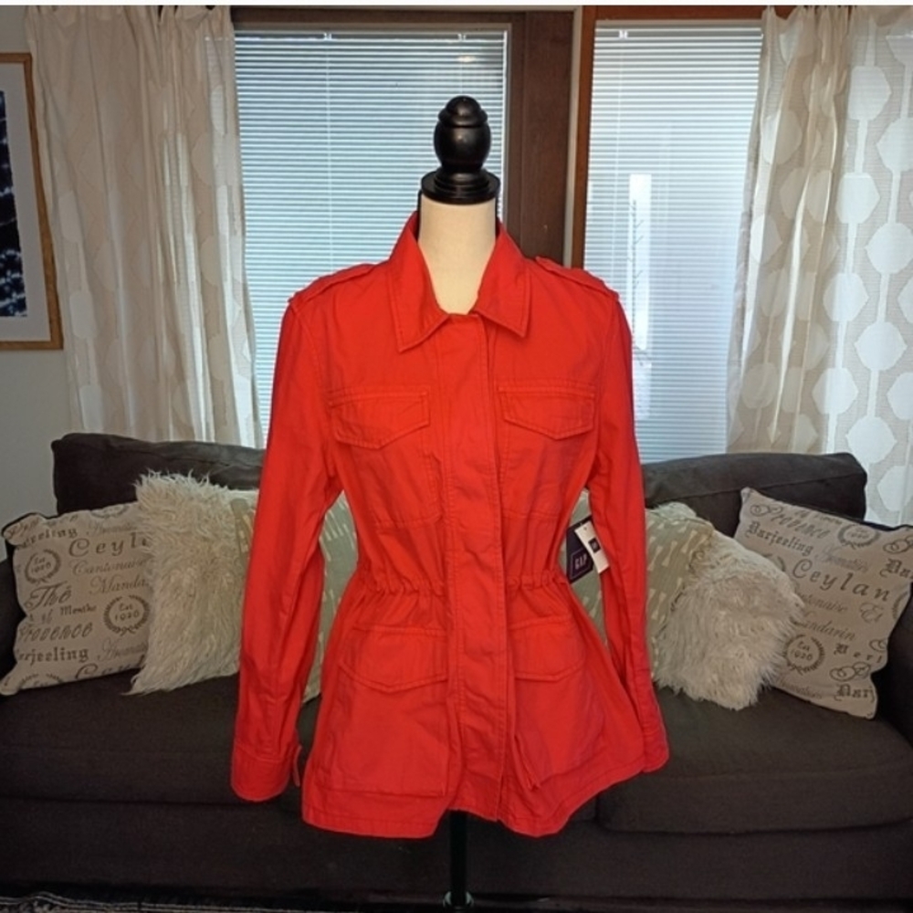 NWT Women's GAP Vibrant Coral Utility Jacket, Medium
